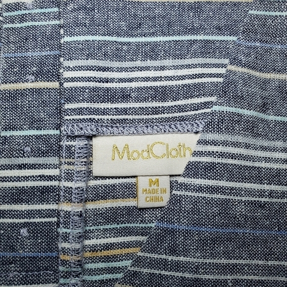 ModCloth Women’s Blue Santa Monica Moxie Linen Blend V-Neck Sleeveless Top M - Picture 5 of 12